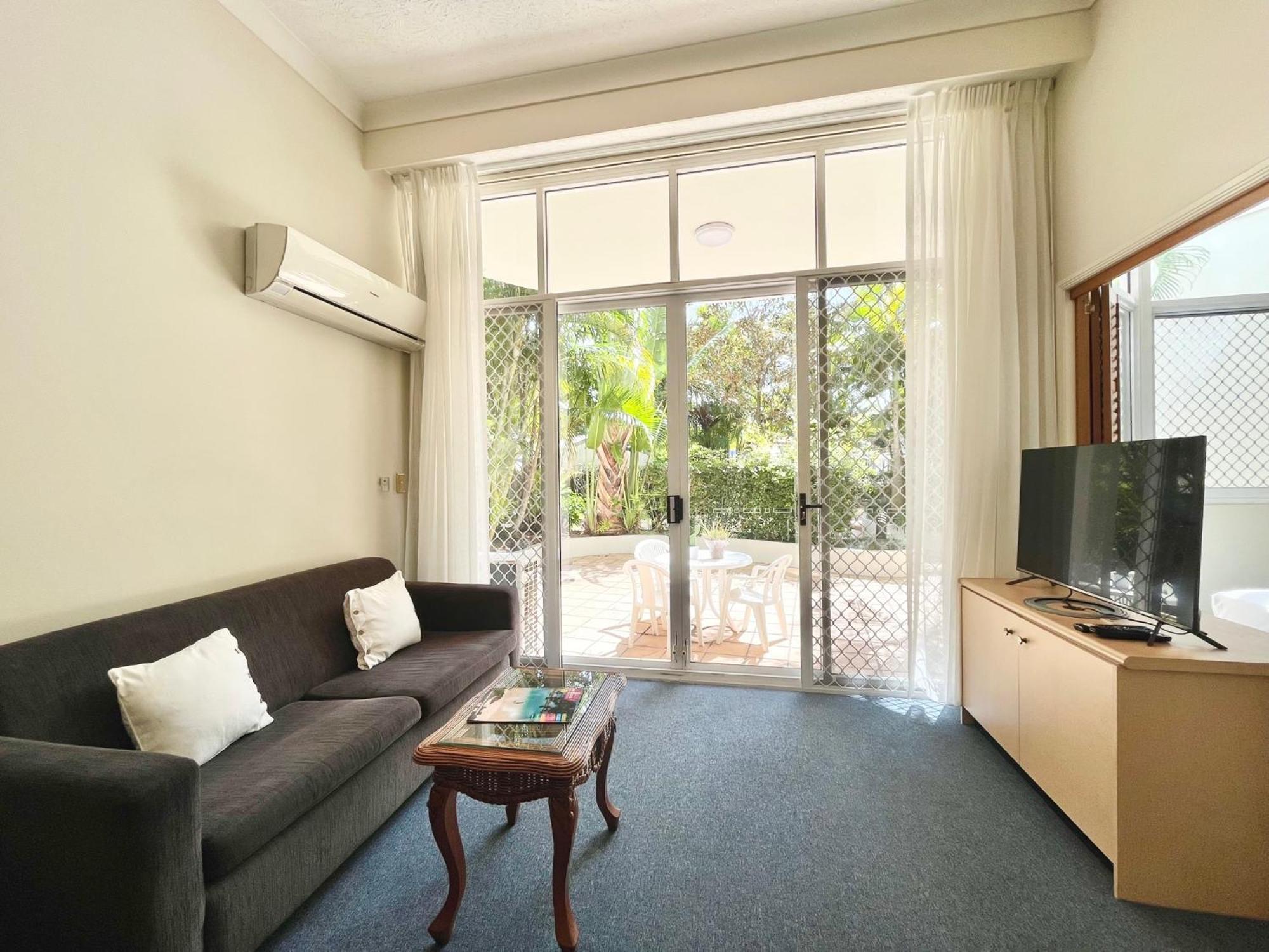 Surf Parade Resort Gold Coast Eksteriør billede