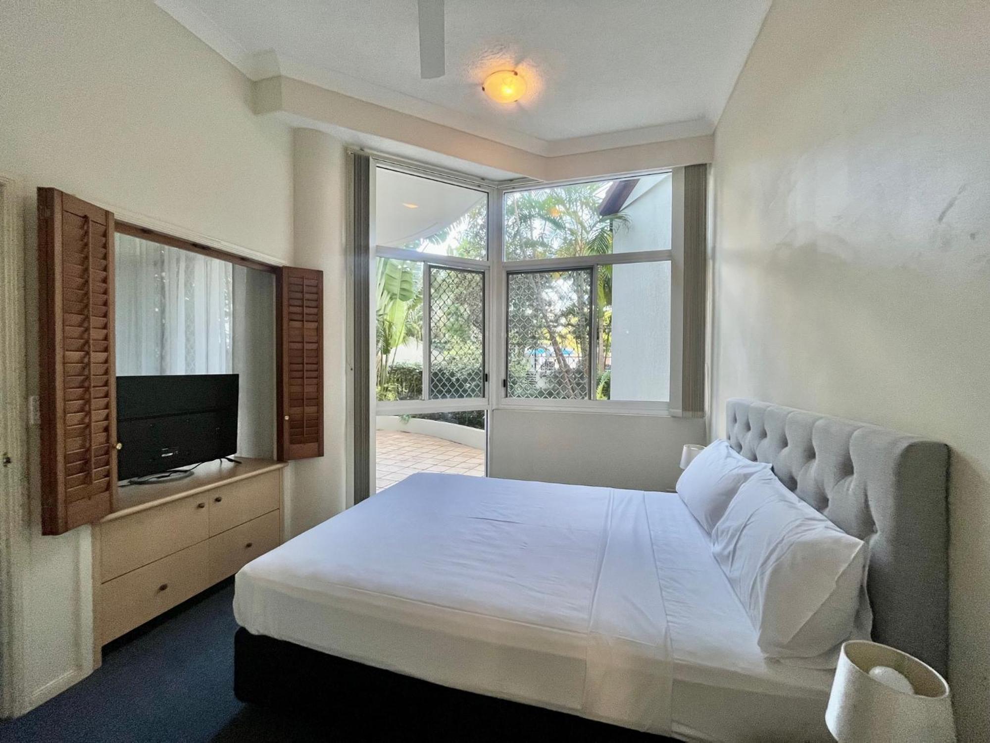 Surf Parade Resort Gold Coast Eksteriør billede