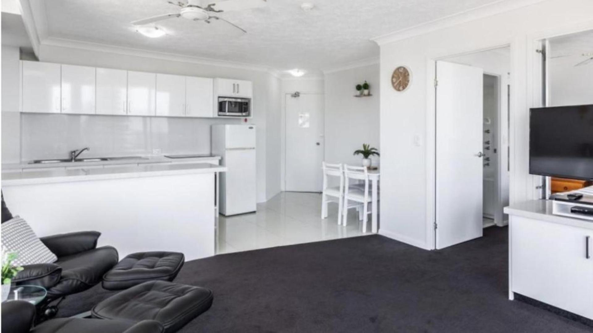 Surf Parade Resort Gold Coast Eksteriør billede