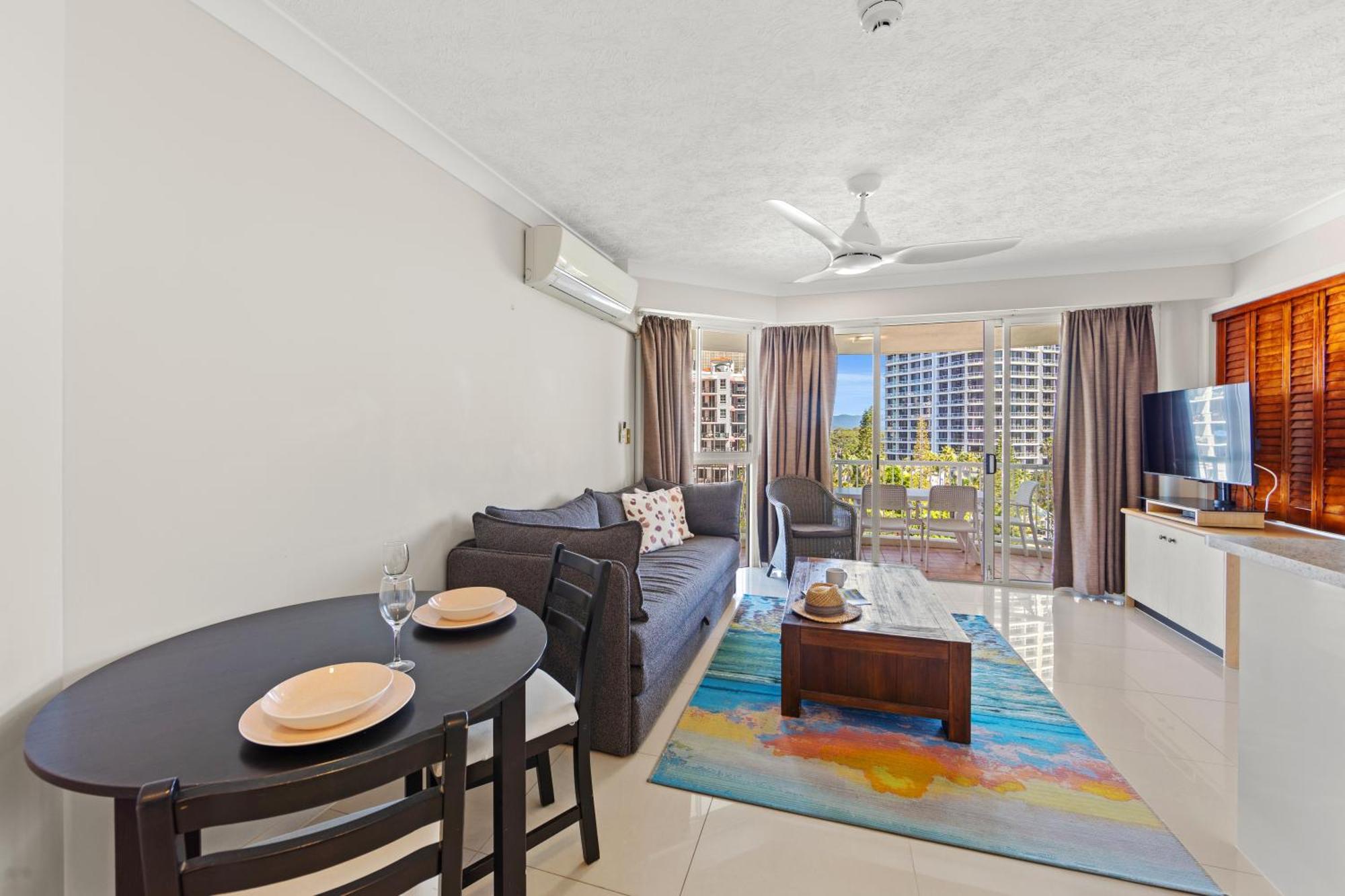 Surf Parade Resort Gold Coast Eksteriør billede