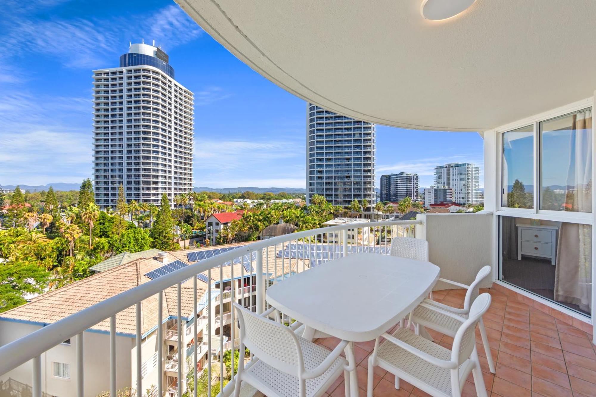 Surf Parade Resort Gold Coast Eksteriør billede
