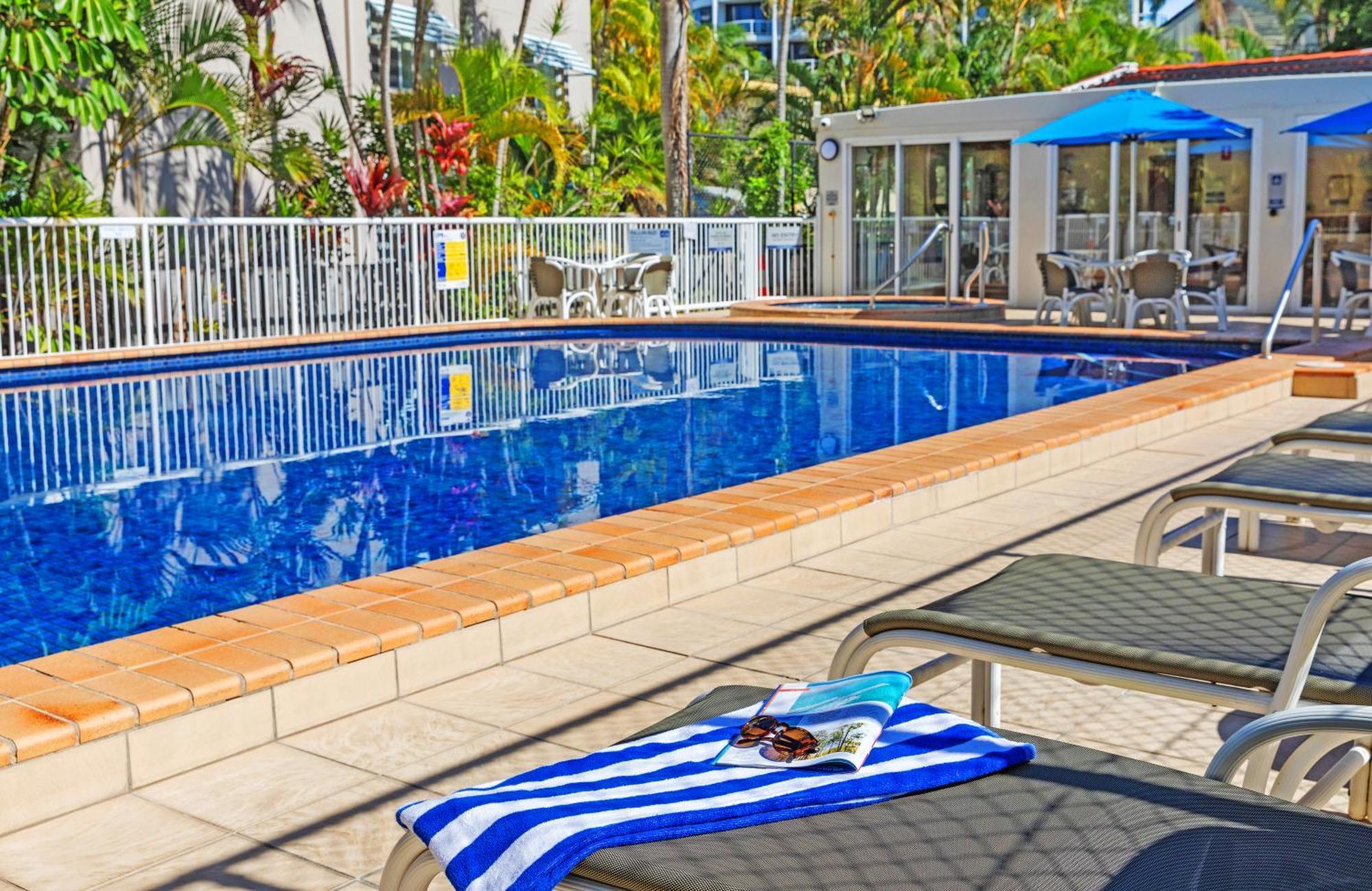 Surf Parade Resort Gold Coast Eksteriør billede