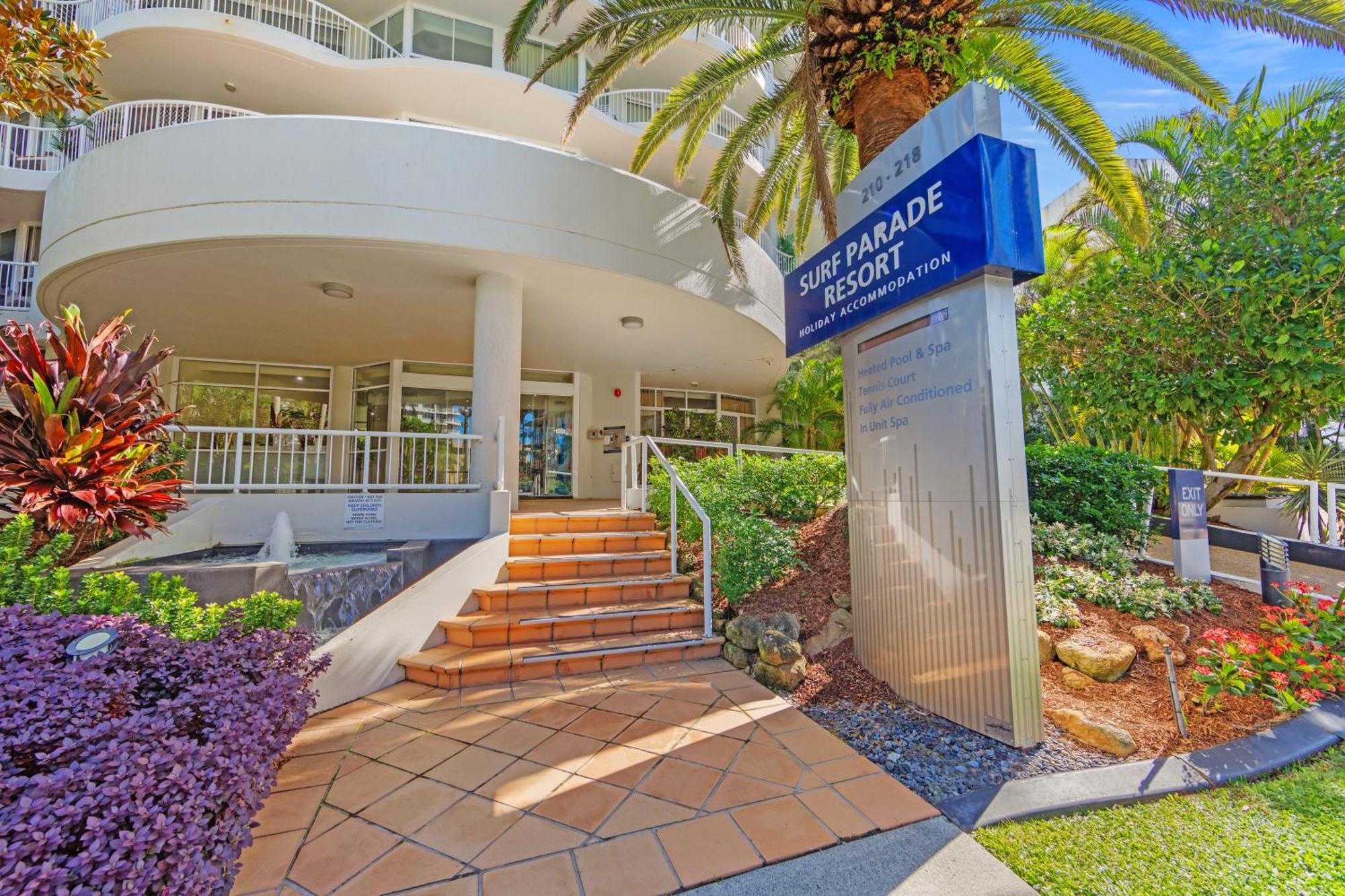 Surf Parade Resort Gold Coast Eksteriør billede