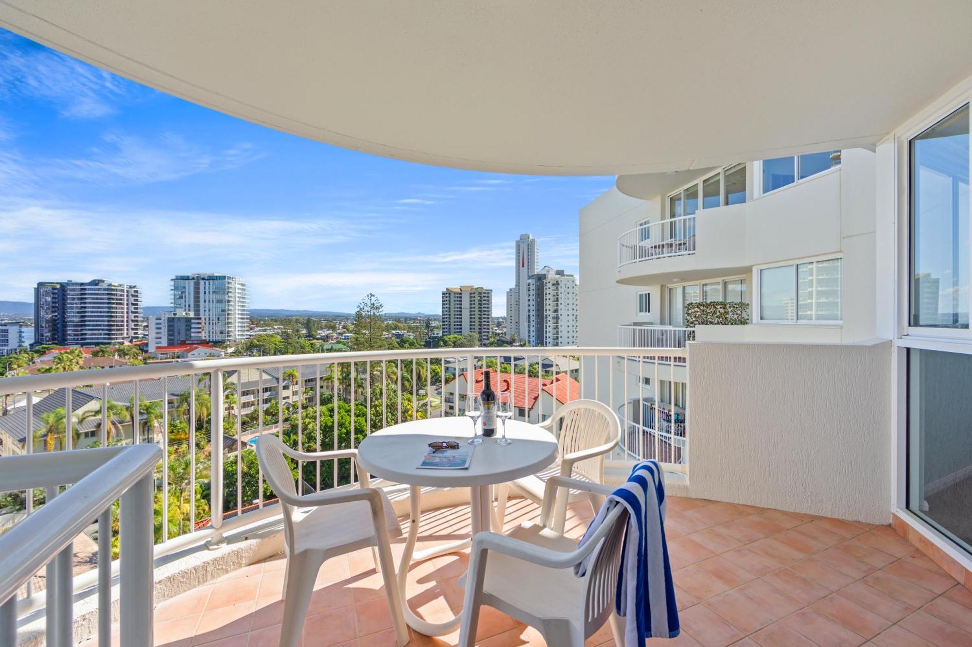 Surf Parade Resort Gold Coast Eksteriør billede
